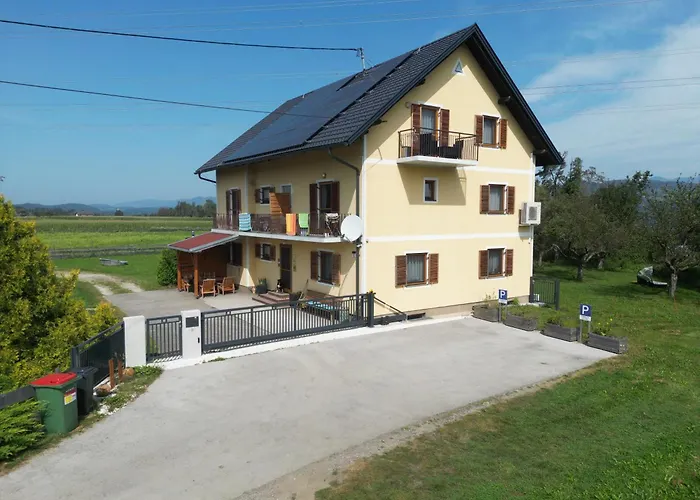 Nepo - Pur דירה *